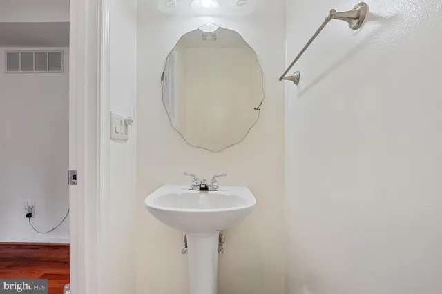 $279,900 | 16 Garrison Ridge Court, Unit 16, Owings Mills, MD 21117