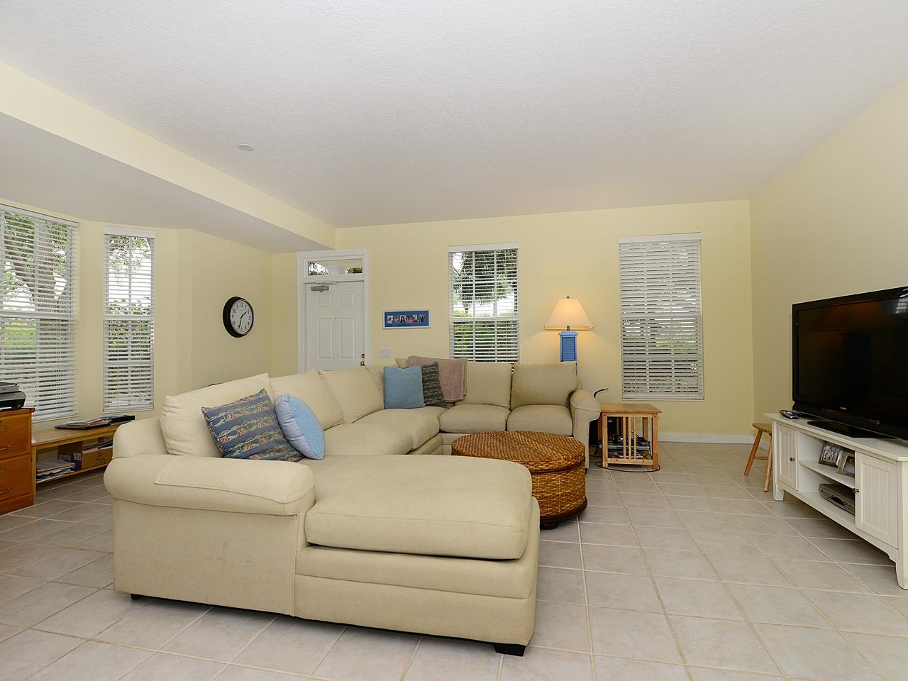 342 Legare Court Jupiter, FL 33458 - Photo 3 of 14 Great Room