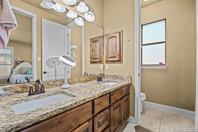 $600,000 | 113 Eden Crossing, Adkins, TX 78101