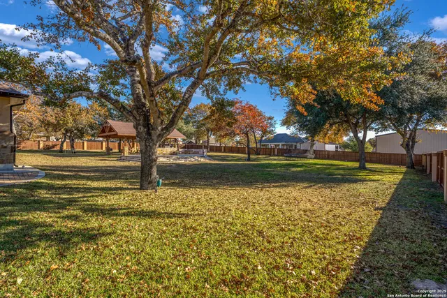 $600,000 | 113 Eden Crossing, Adkins, TX 78101