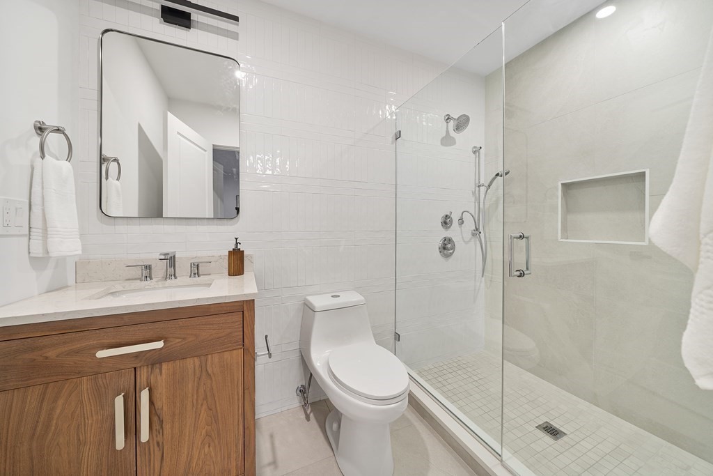 118 Spring Street, Unit 1 Cambridge, MA 02141 - Photo 12 of 21