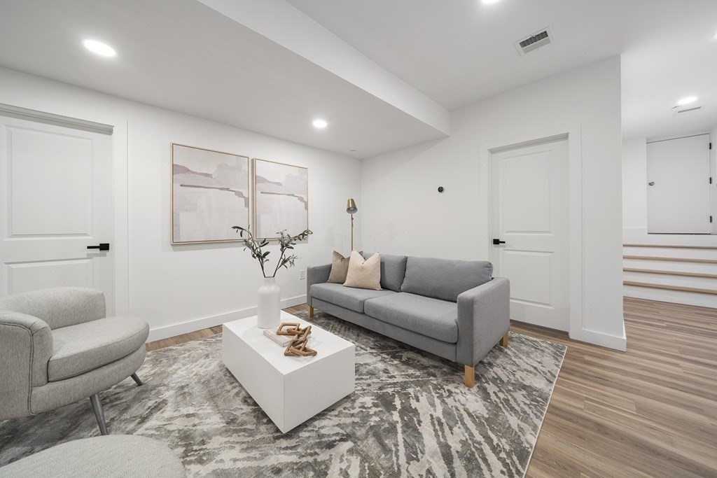118 Spring Street, Unit 1 Cambridge, MA 02141 - Photo 15 of 21