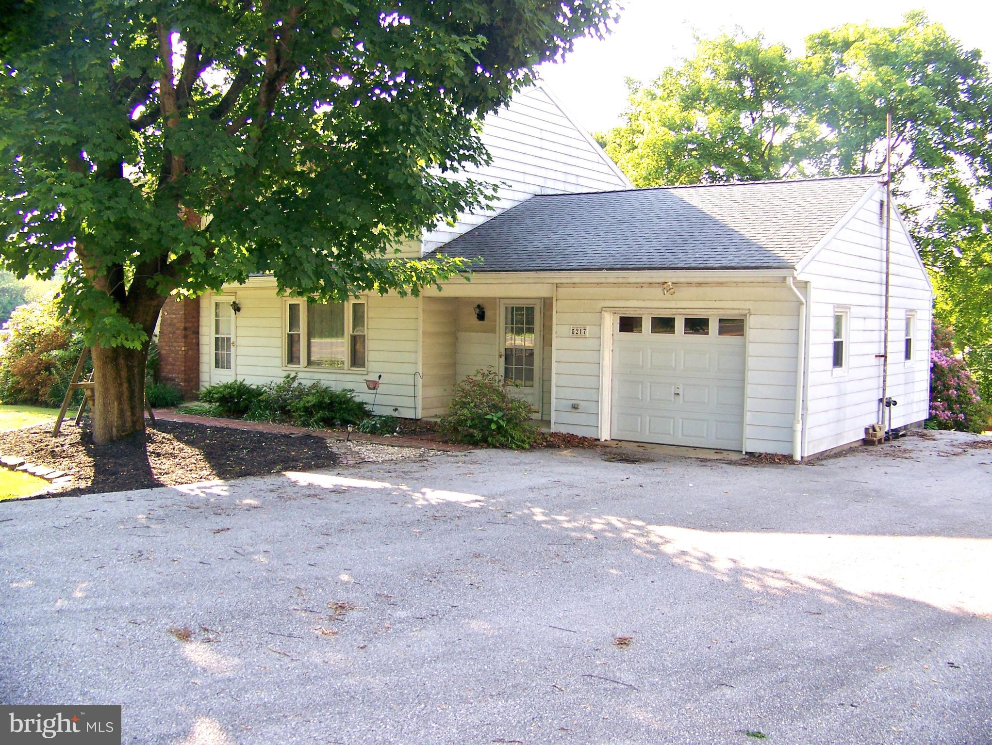 5217 Lehman Road Spring Grove, PA 17362 - Photo 3 of 45