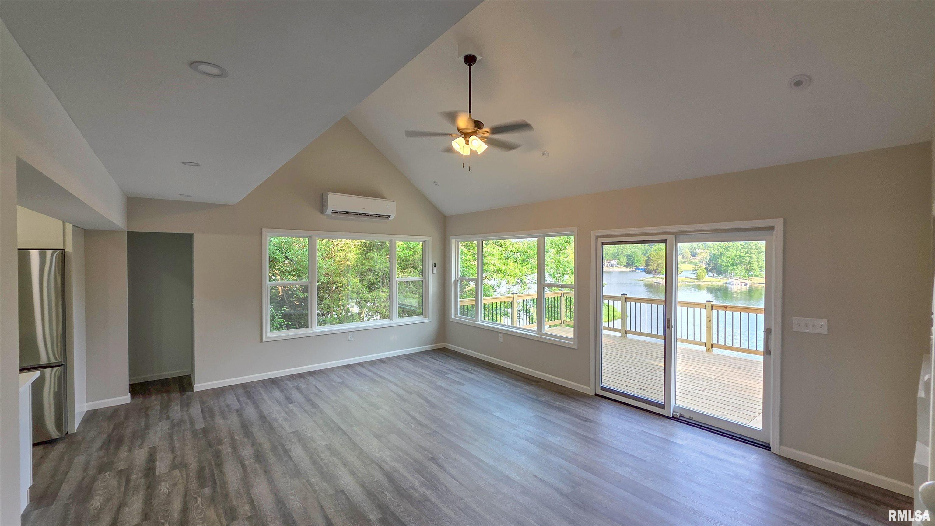12185 Pebble Point Road Marion, IL 62959 - Photo 18 of 49