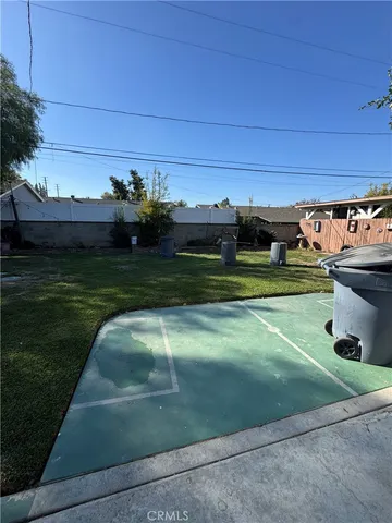 $2,500 | 515 North Armel Drive, Covina, CA 91722