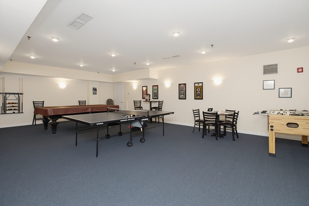 1 Seal Harbor Road, Unit 413 Winthrop, MA 02152 - Photo 13 of 18