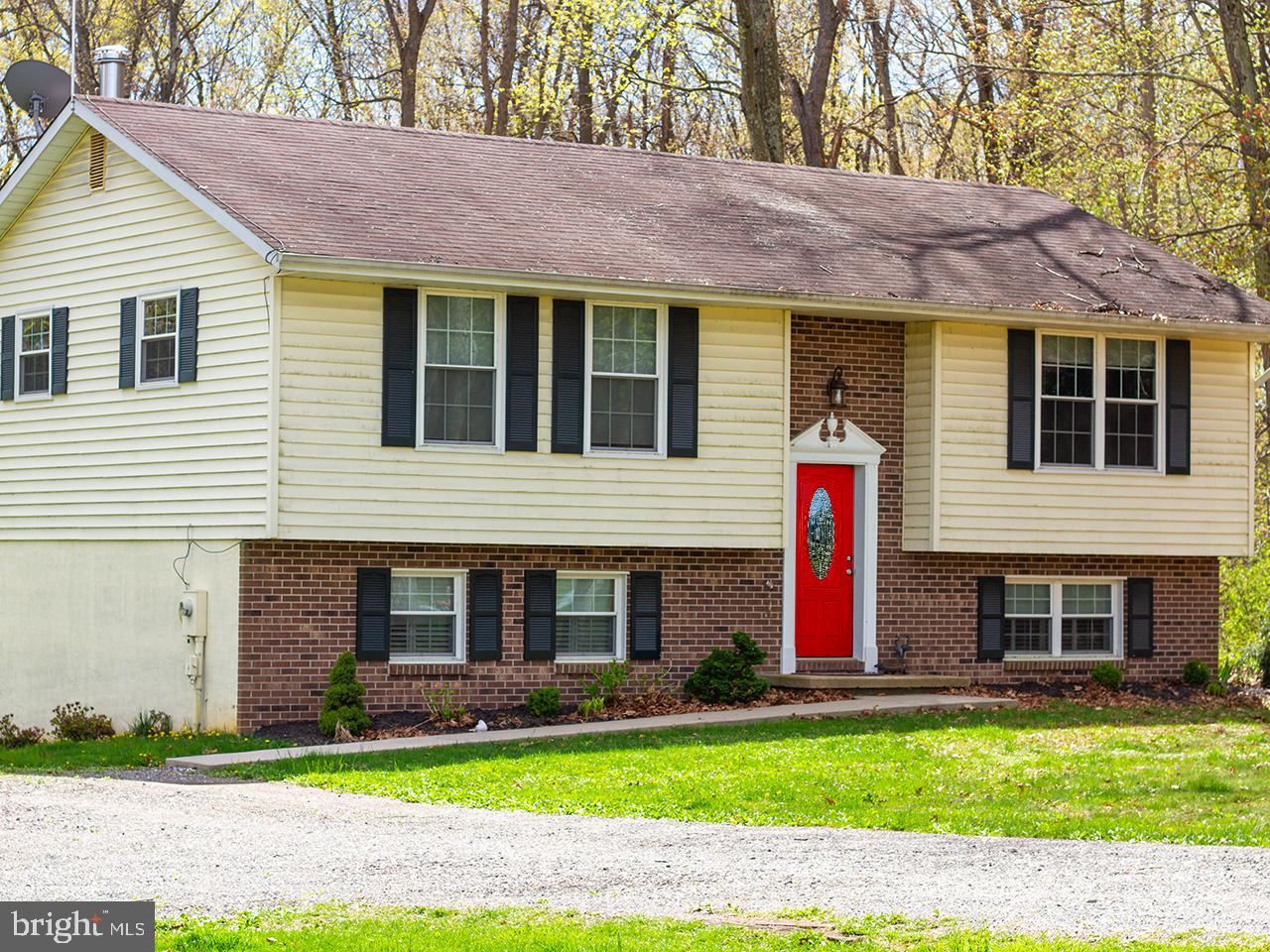 5 Lynn Ridge Court Manchester, MD 21102 - Photo 7 of 47