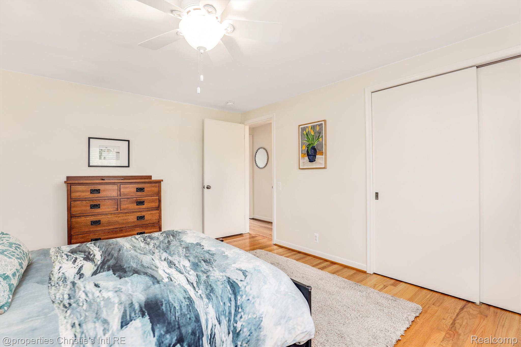 324 Neff Road Grosse Pointe, MI 48230 - Photo 15 of 26 Gallery Image 15