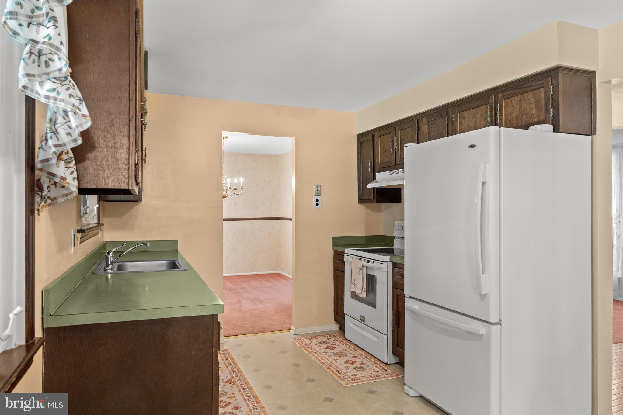 269 Burning Tree Road Delran, NJ 08075 - Photo 13 of 27