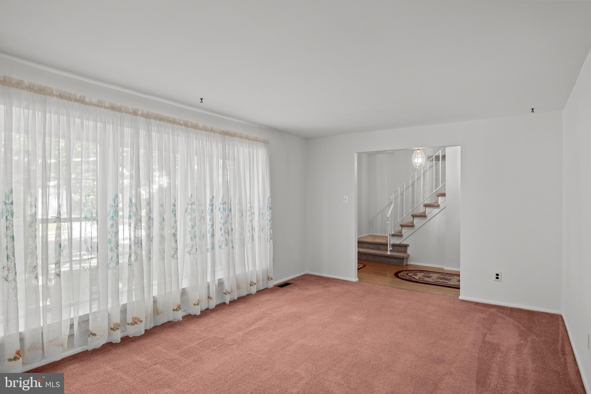 269 Burning Tree Road Delran, NJ 08075 - Photo 8 of 27