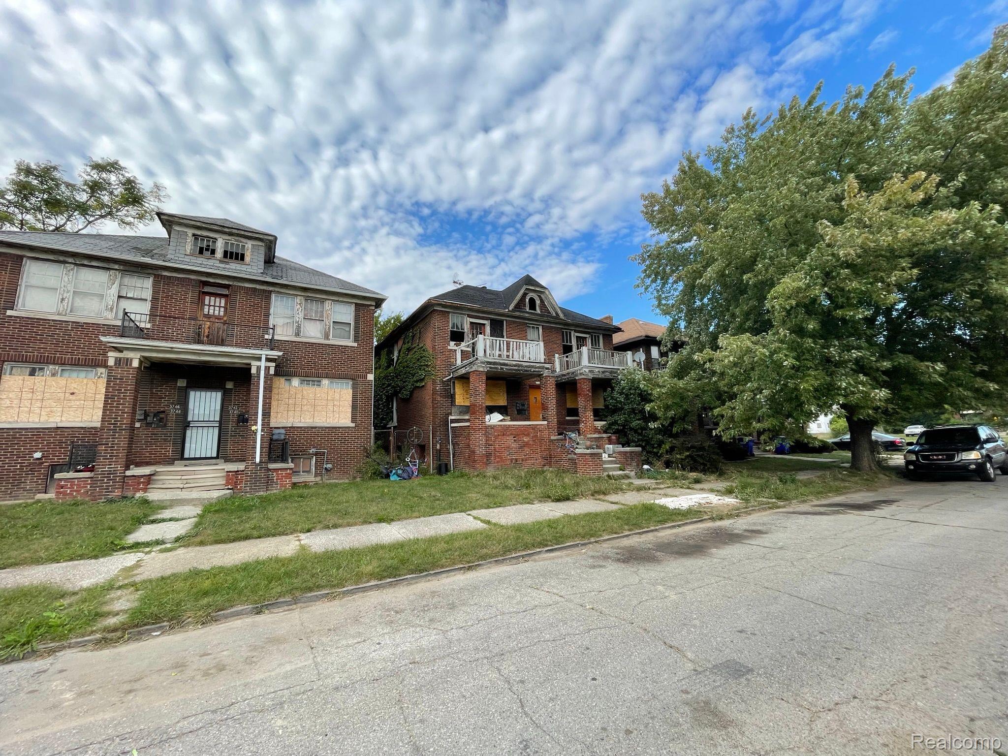 3734 Atkinson Street Detroit, MI 48206 - Photo 6 of 10 Gallery Image 6