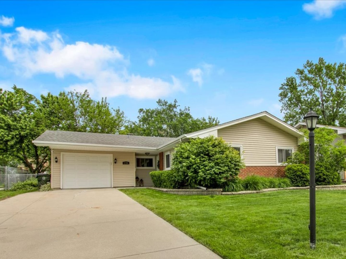 1755 Monticello Road Hoffman Estates, IL 60169 - Photo 1 of 34