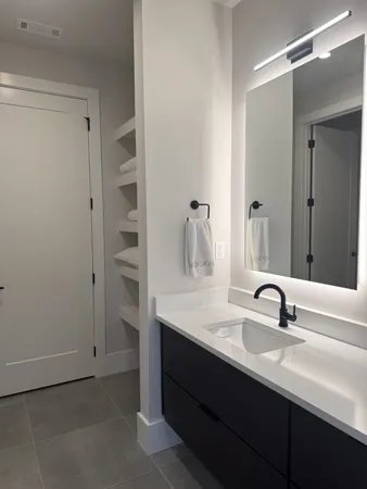 $6,500 | 321 31st Avenue North, Unit 113, Nashville, TN 37203
