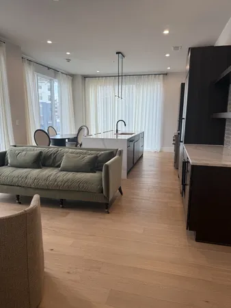 $6,500 | 321 31st Avenue North, Unit 113, Nashville, TN 37203