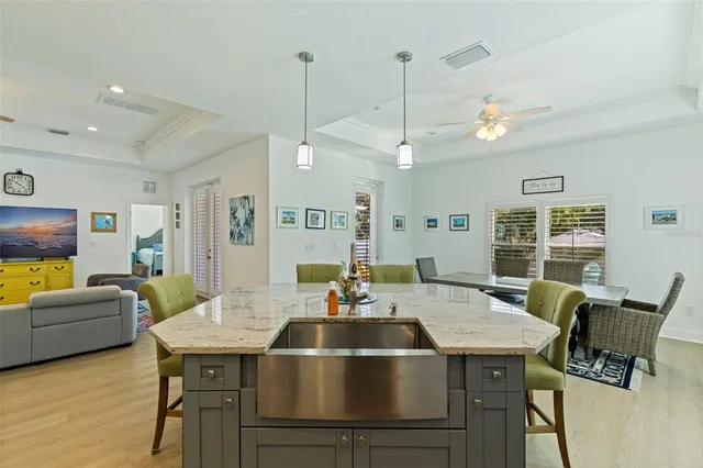 $775,000 | 6318 31st Street South, St. Petersburg, FL 33712