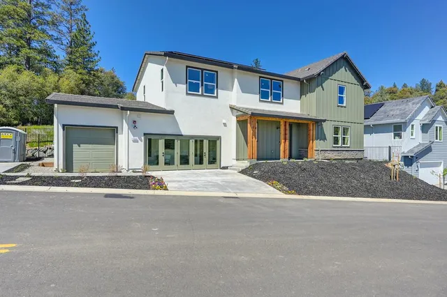 $812,643 | 1008 Utah Drive, Placerville, CA 95667