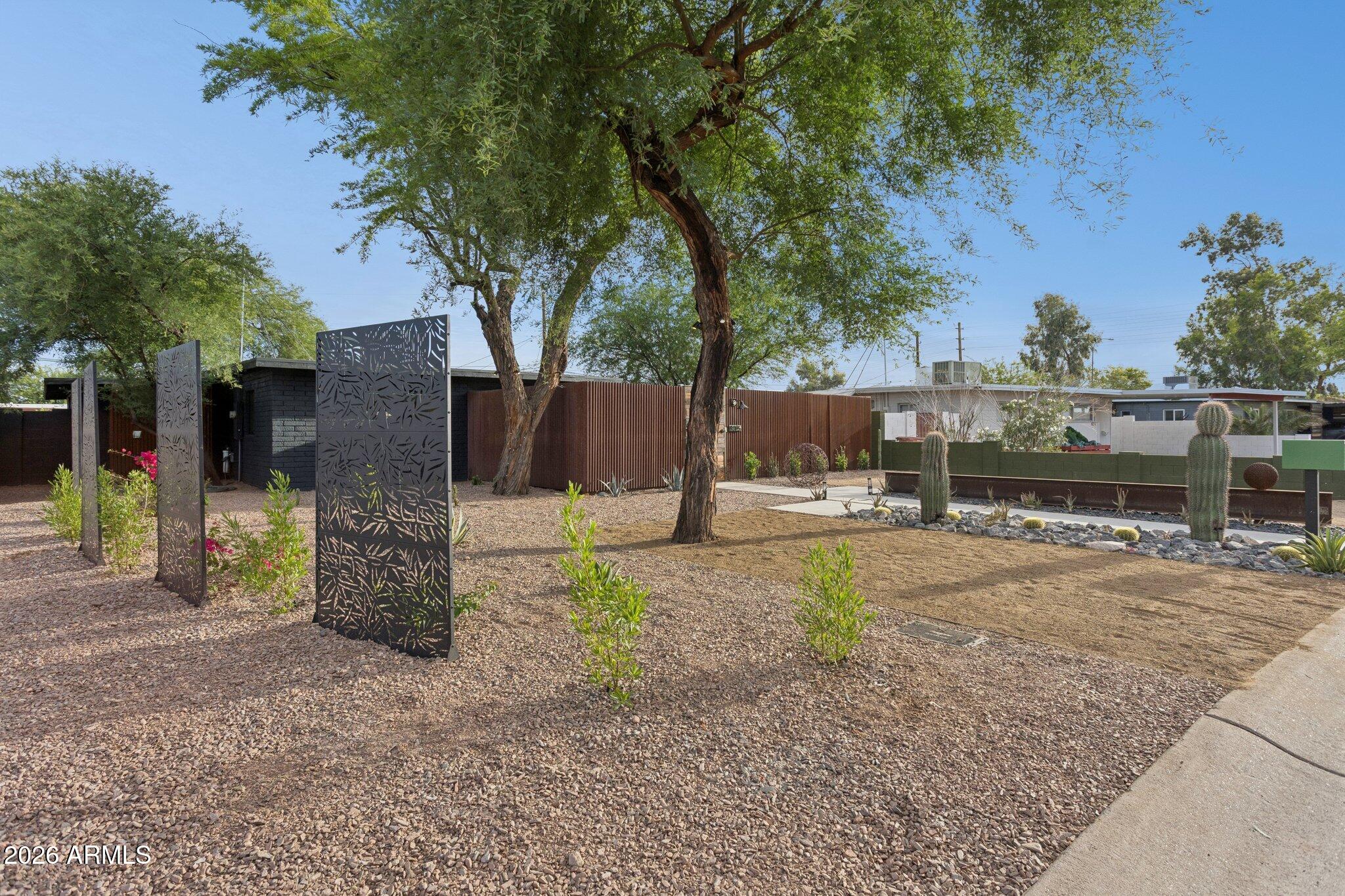 8015 East Coronado Road Scottsdale, AZ 85257 - Photo 45 of 93 Front yardview