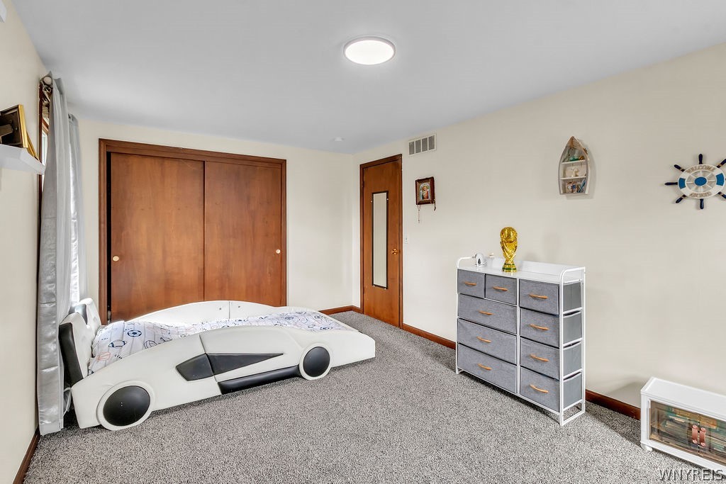 223 West Klein Road Amherst, NY 14221 - Photo 43 of 49