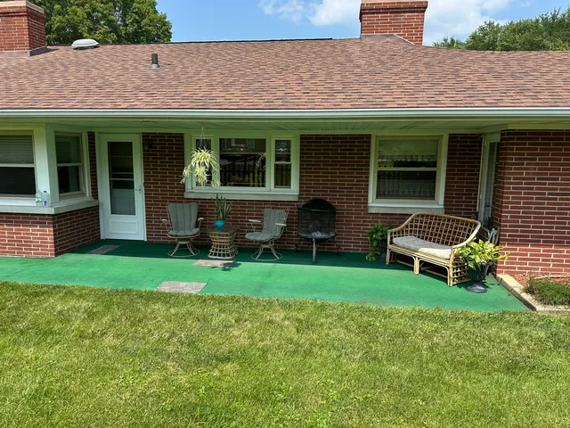 $235,000 | 107 Towne Street, Morrison, IL 61270
