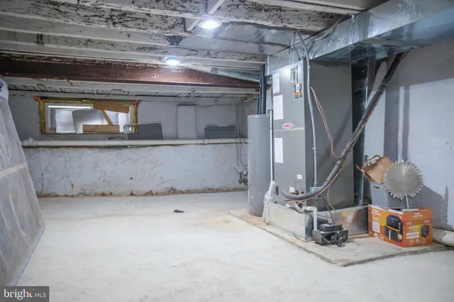 $229,900 | 1424 South Vogdes Street, Philadelphia, PA 19143