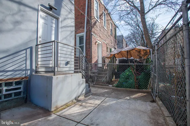 $229,900 | 1424 South Vogdes Street, Philadelphia, PA 19143
