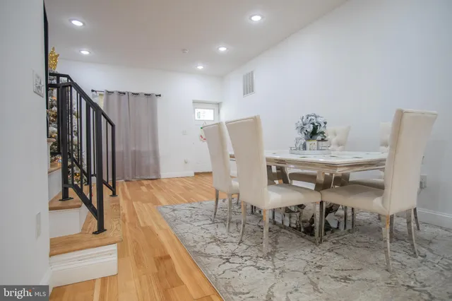 $229,900 | 1424 South Vogdes Street, Philadelphia, PA 19143