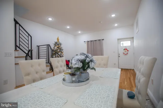 $229,900 | 1424 South Vogdes Street, Philadelphia, PA 19143