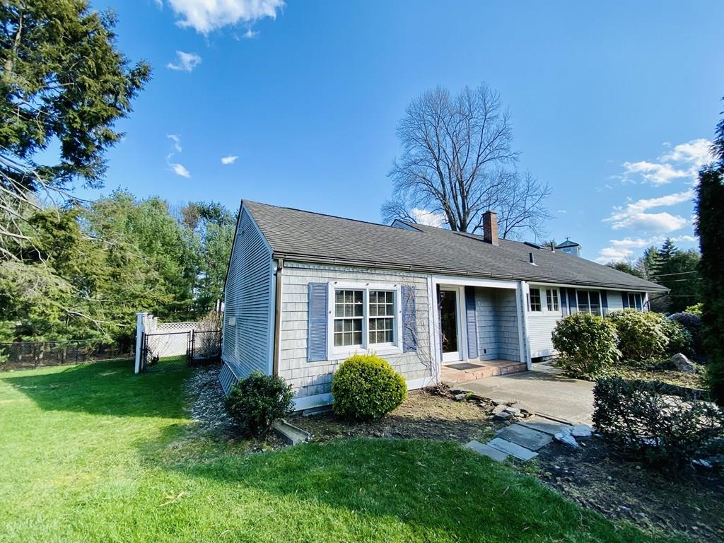110 Quarry Road West Springfield, MA 01089 - Photo 3 of 42 Gallery Image 3