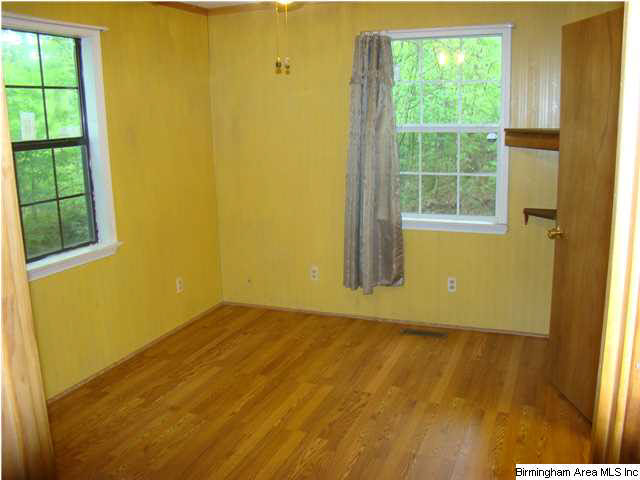 1784 Kimberly Road Sylacauga, AL 35151 - Photo 9 of 15