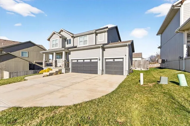 $515,000 | 1808 West Catalpa Street, Olathe, KS 66061