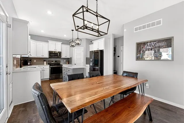 $515,000 | 1808 West Catalpa Street, Olathe, KS 66061