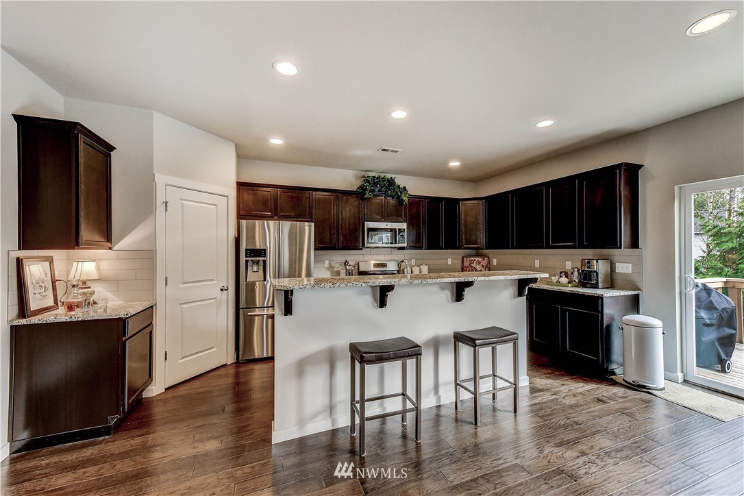 102 157th Lane Southeast, Unit 31 Bothell, WA 98012 - Photo 9 of 25