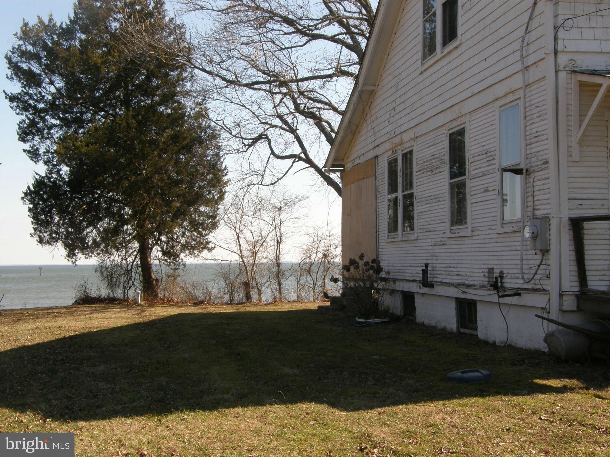 515 Club Road Tracys Landing, MD 20779 - Photo 2 of 17 Exterior (General)