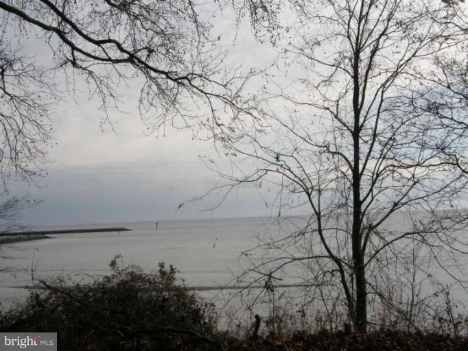 515 Club Road Tracys Landing, MD 20779 - Photo 14 of 17 View