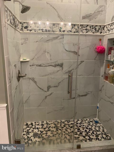 5258 Millfield Road Baltimore, MD 21237 - Photo 16 of 28 Newly renovated master bath