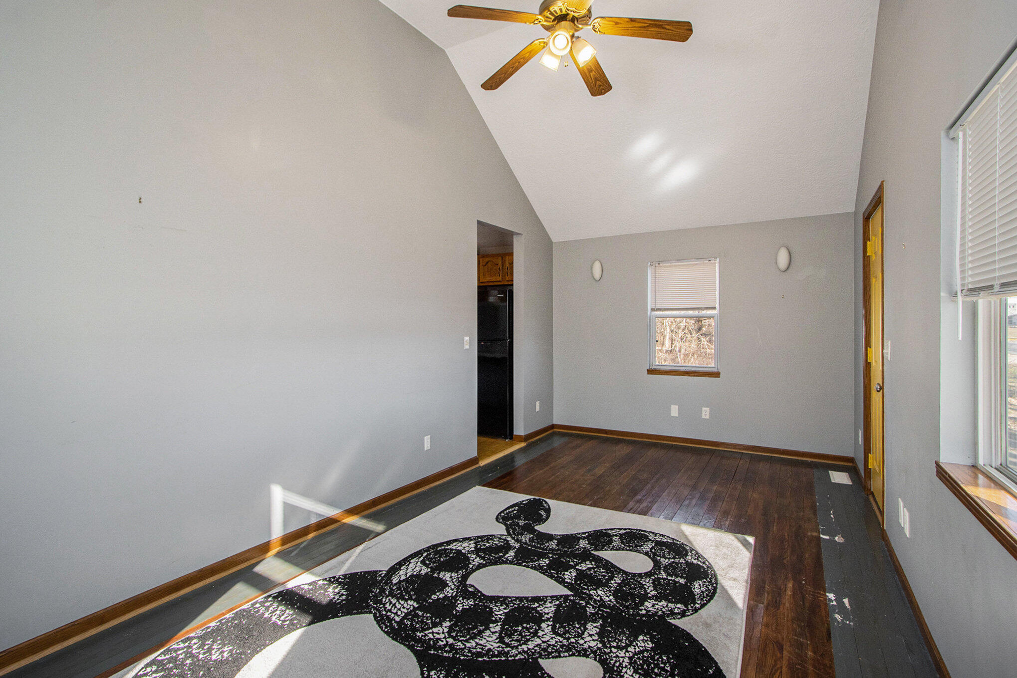 2233 North Drake Road Kalamazoo, MI 49009 - Photo 9 of 20 2233 17