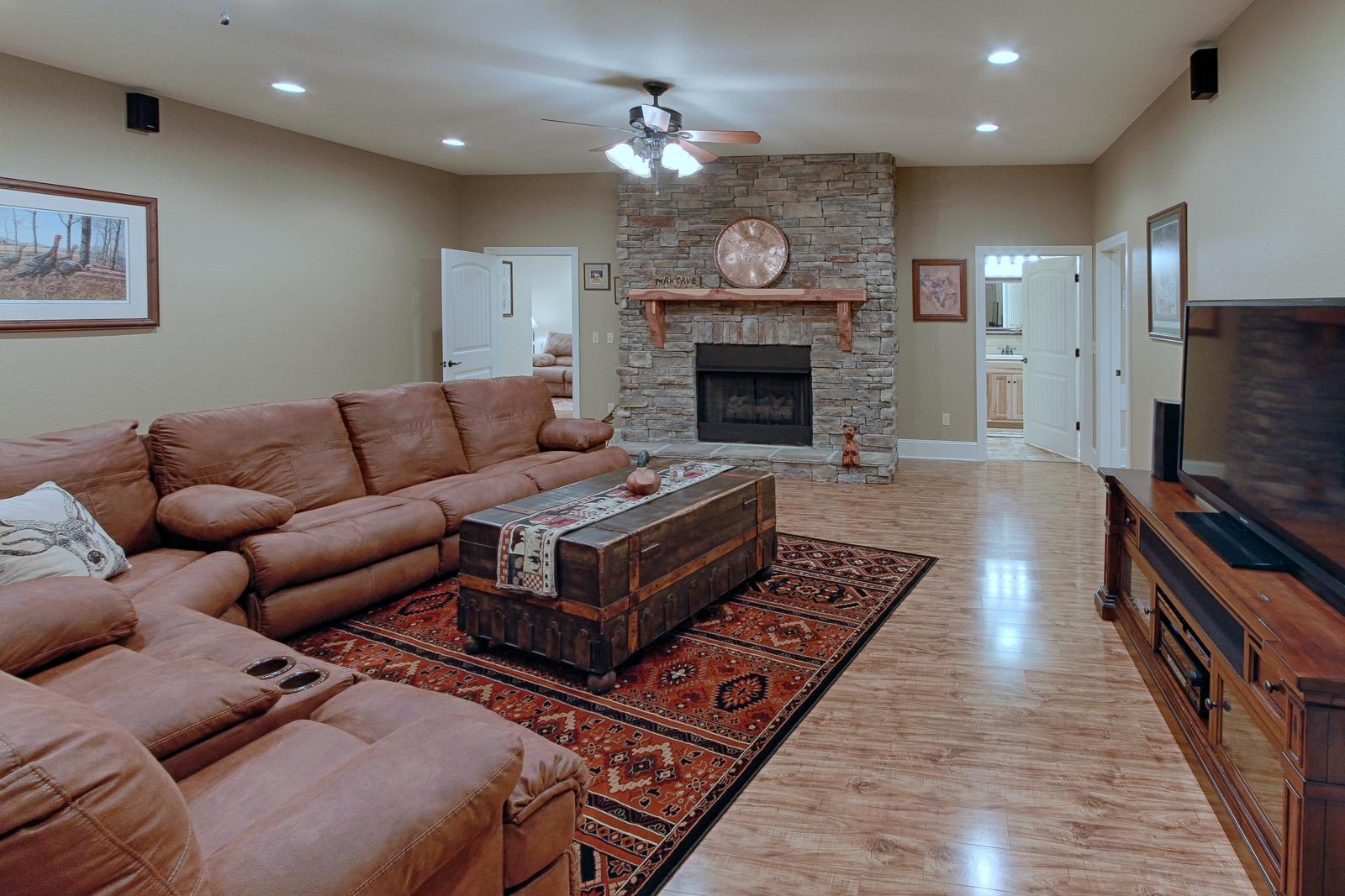 200 Pleasant Hill Road Philadelphia, TN 37846 - Photo 23 of 34 27-20180227-IMG_0011_HDR