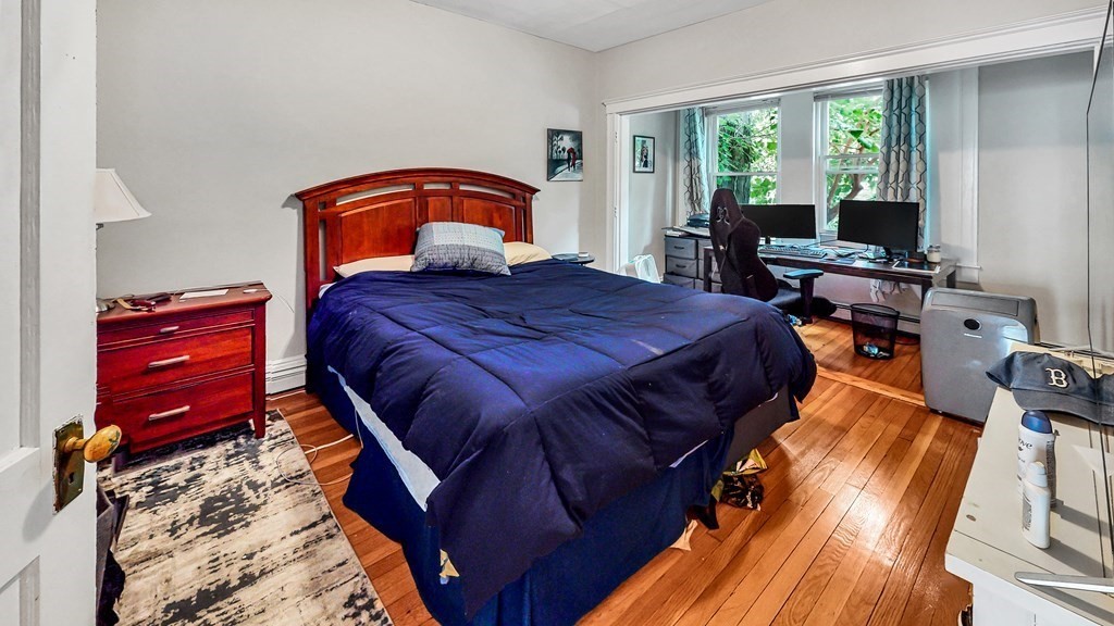 142 Sutherland Road Boston, MA 02135 - Photo 11 of 42