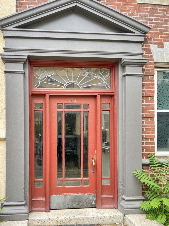 142 Sutherland Road Boston, MA 02135 - Photo 3 of 42