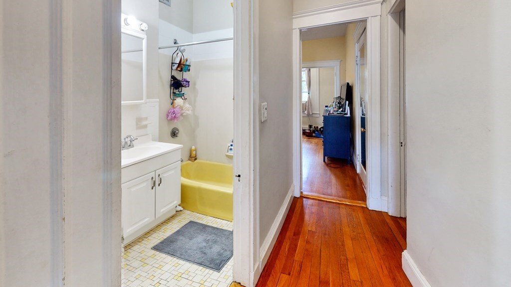 142 Sutherland Road Boston, MA 02135 - Photo 34 of 42