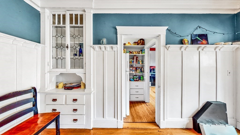 142 Sutherland Road Boston, MA 02135 - Photo 6 of 42