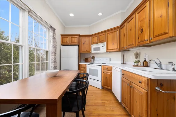 $557,500 | 165 Waterman Street, Unit 2, Providence, RI 02906