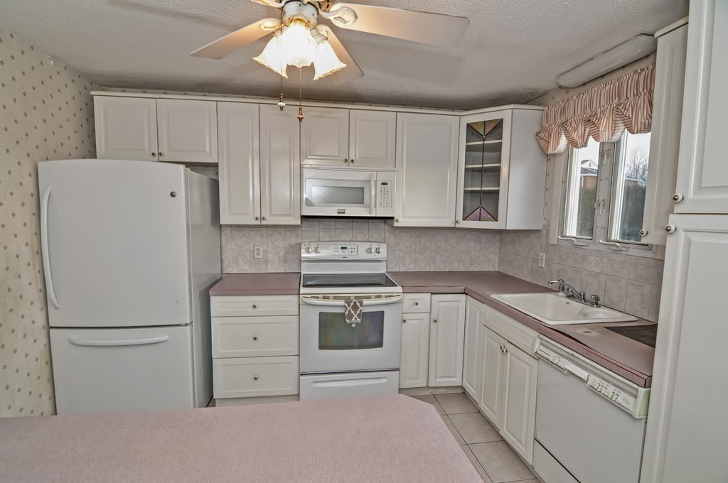 4 Reservoir Road Gloucester, MA 01930 - Photo 12 of 30 Gallery Image 12