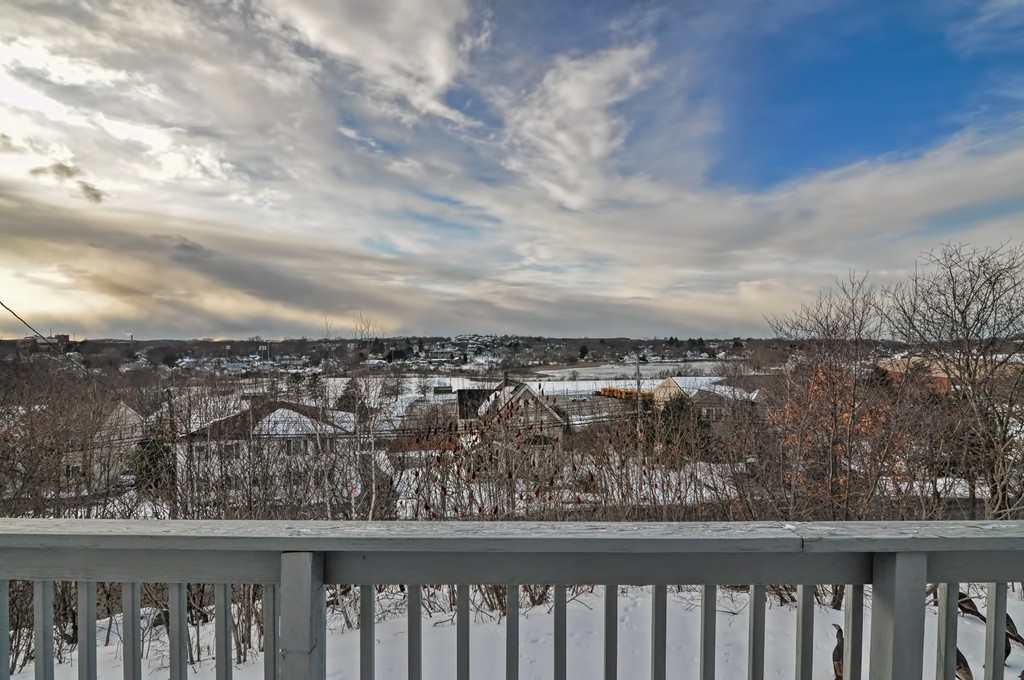 4 Reservoir Road Gloucester, MA 01930 - Photo 9 of 30 Gallery Image 9