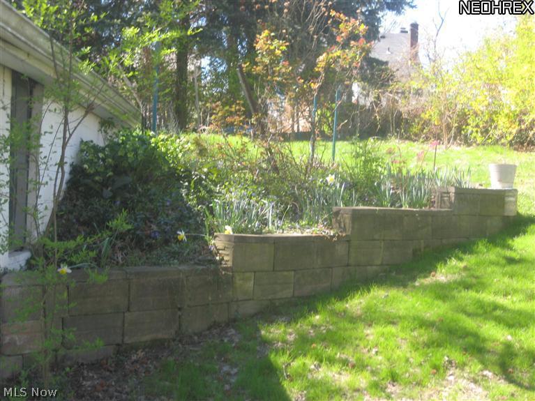 1536 Maplegrove Road South Euclid, OH 44121 - Photo 2 of 6