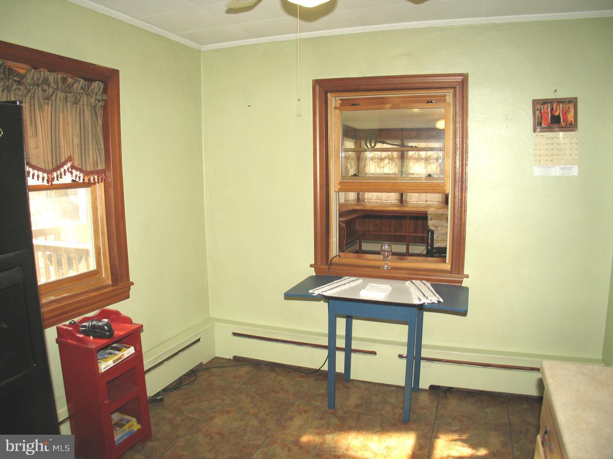 1482 Bennys Beach Road Front Royal, VA 22630 - Photo 14 of 27 Kitchen