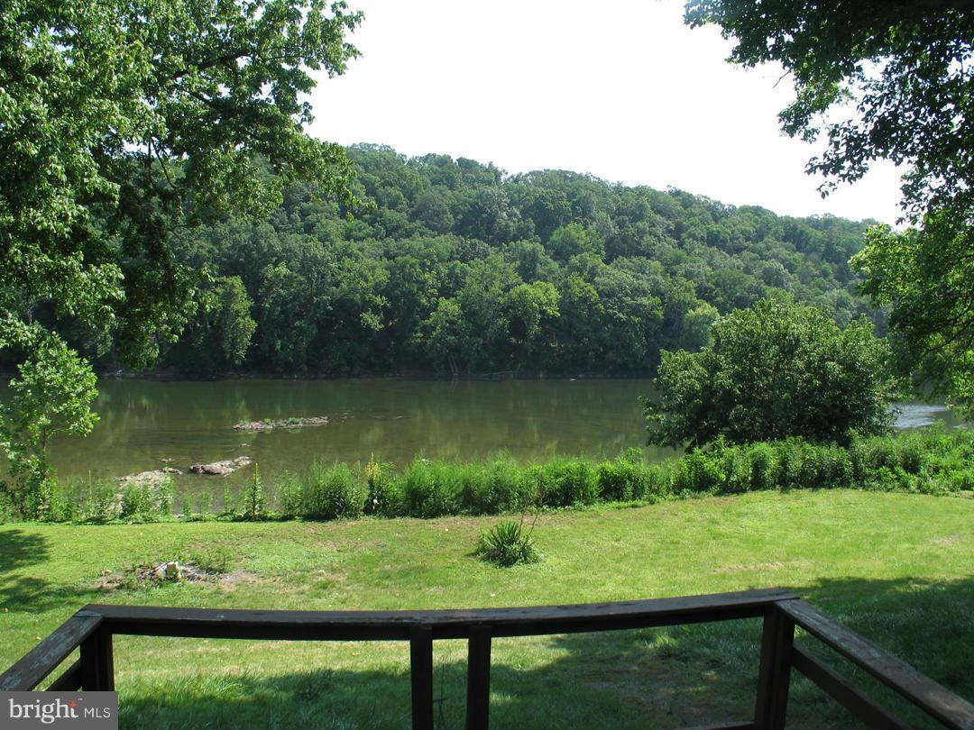 1482 Bennys Beach Road Front Royal, VA 22630 - Photo 4 of 27 View of the River