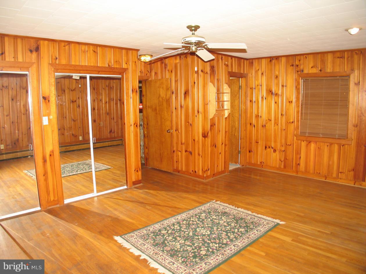 1482 Bennys Beach Road Front Royal, VA 22630 - Photo 8 of 27 Bedroom 1