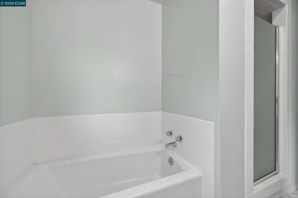 a bathroom with bathtub