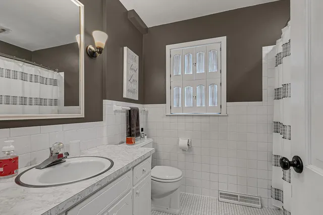 $289,900 | 17 5th Avenue Northwest, St. Joseph, MN 56374